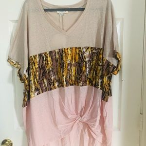 Umgee NWT 1X color blocked top